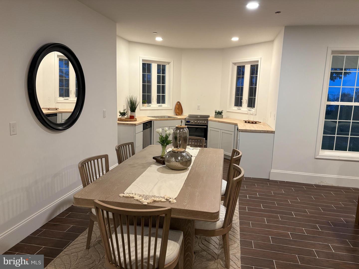 Berlin, Maryland, 21811, United States, 6 Bedrooms Bedrooms, ,5 BathroomsBathrooms,Residential,Active,2001065