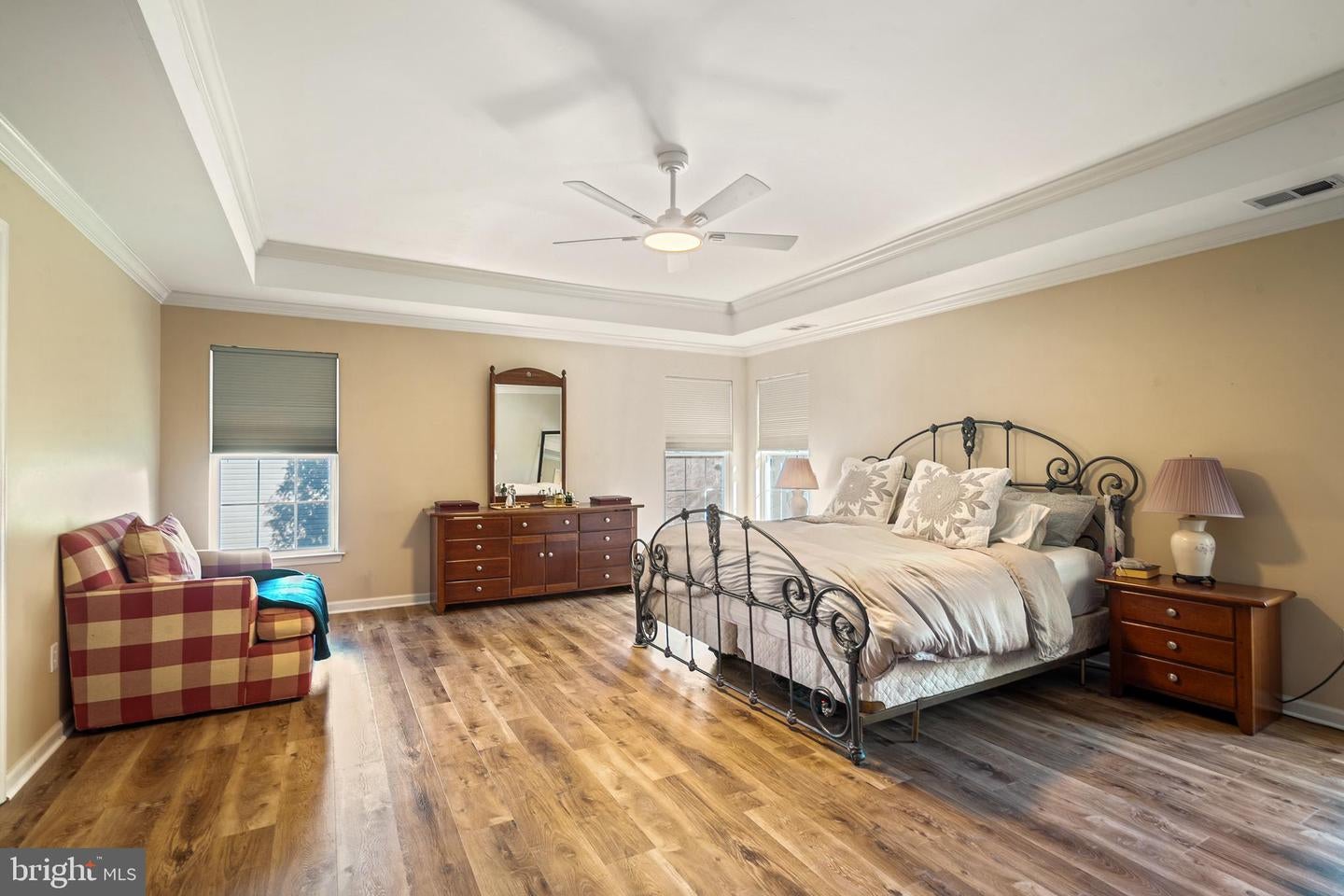 Pennington, New Jersey, 08534, United States, 4 Bedrooms Bedrooms, ,5 BathroomsBathrooms,Residential,Active,1999934