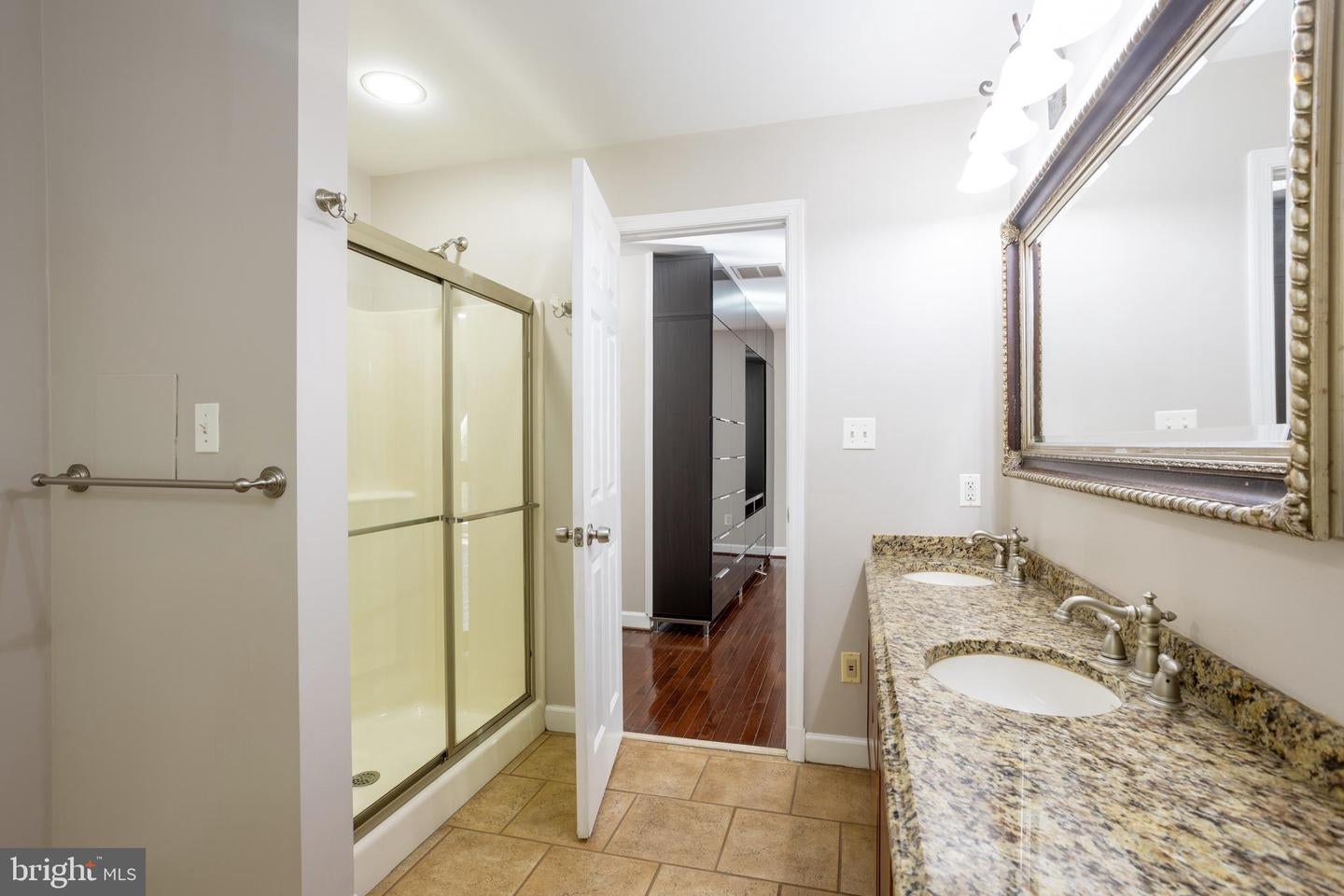 Baltimore, Maryland, 21215, United States, 6 Bedrooms Bedrooms, ,6 BathroomsBathrooms,Residential,Active,1985862