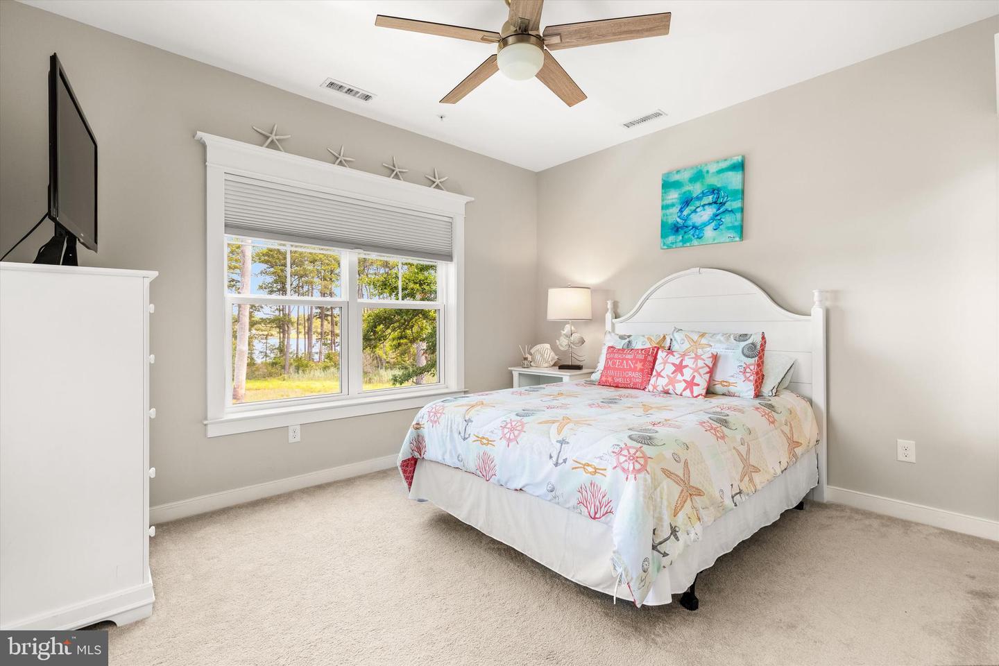 Berlin, Maryland, 21811, United States, 6 Bedrooms Bedrooms, ,5 BathroomsBathrooms,Residential,Active,1893241