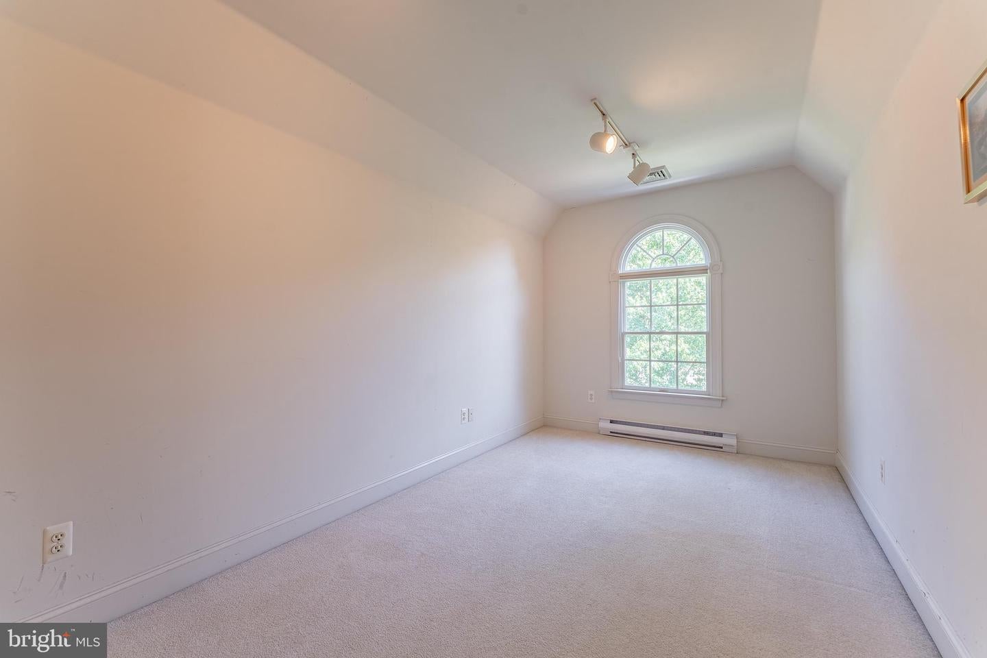 West Chester, Pennsylvania, 19382, United States, 4 Bedrooms Bedrooms, ,4 BathroomsBathrooms,Residential,Active,2051989