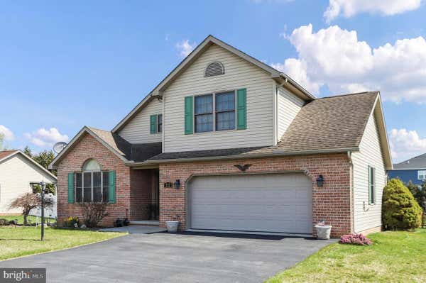 332 MARTINA DR, CHAMBERSBURG, PA 17201 - Image 1