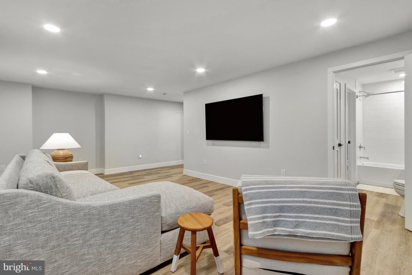 Rehoboth Beach, Delaware, 19971, United States, 5 Bedrooms Bedrooms, ,4 BathroomsBathrooms,Residential,Active,1945511