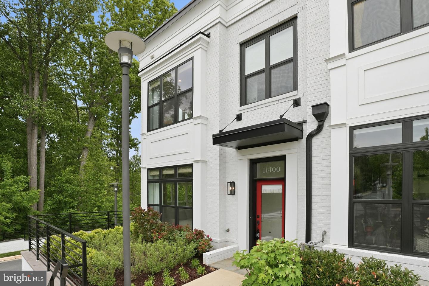 Potomac, Maryland, 20854, United States, 3 Bedrooms Bedrooms, ,5 BathroomsBathrooms,Residential,Active,2044555