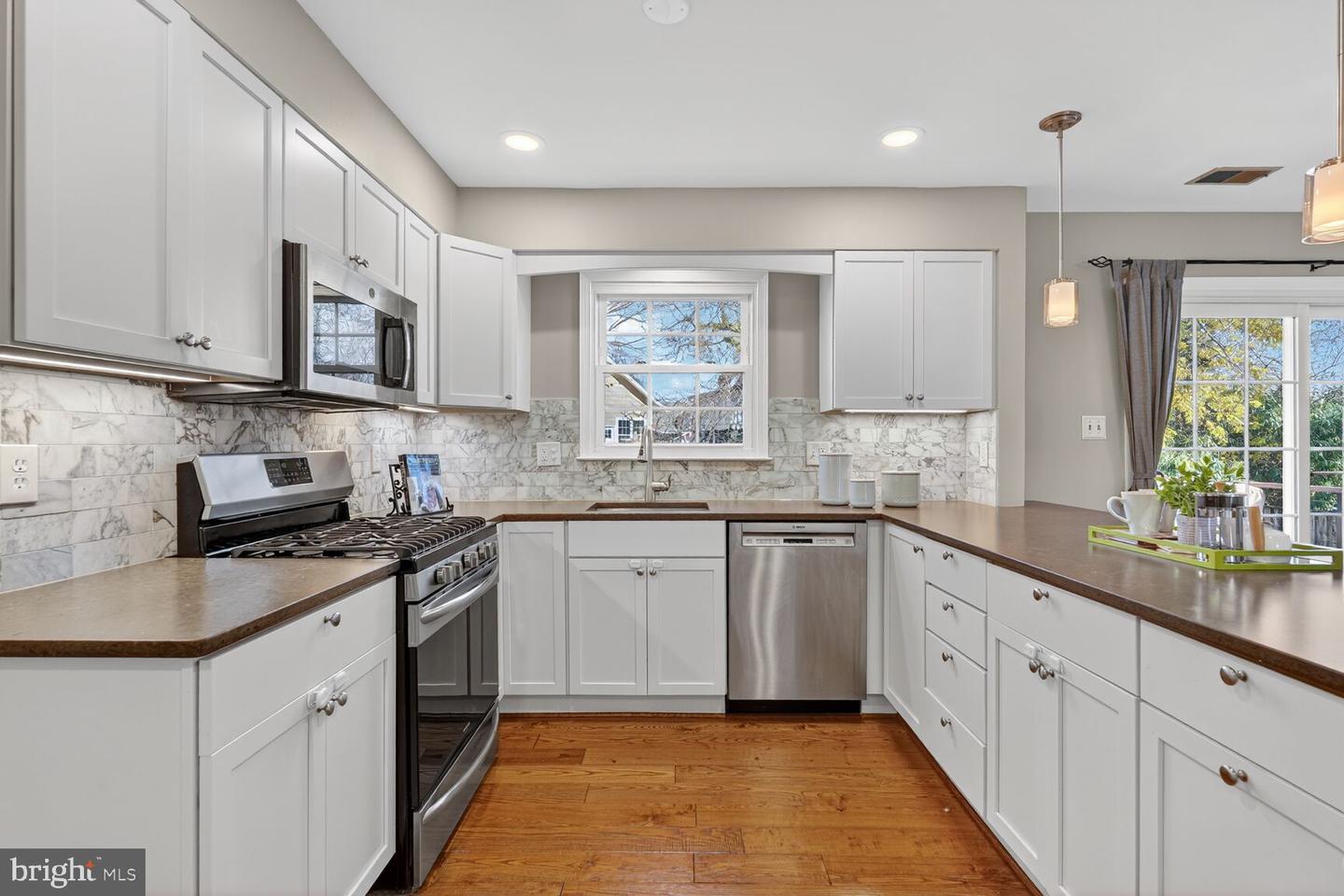 Arlington, Virginia, 22201, United States, 3 Bedrooms Bedrooms, ,3 BathroomsBathrooms,Residential,Active,1997876