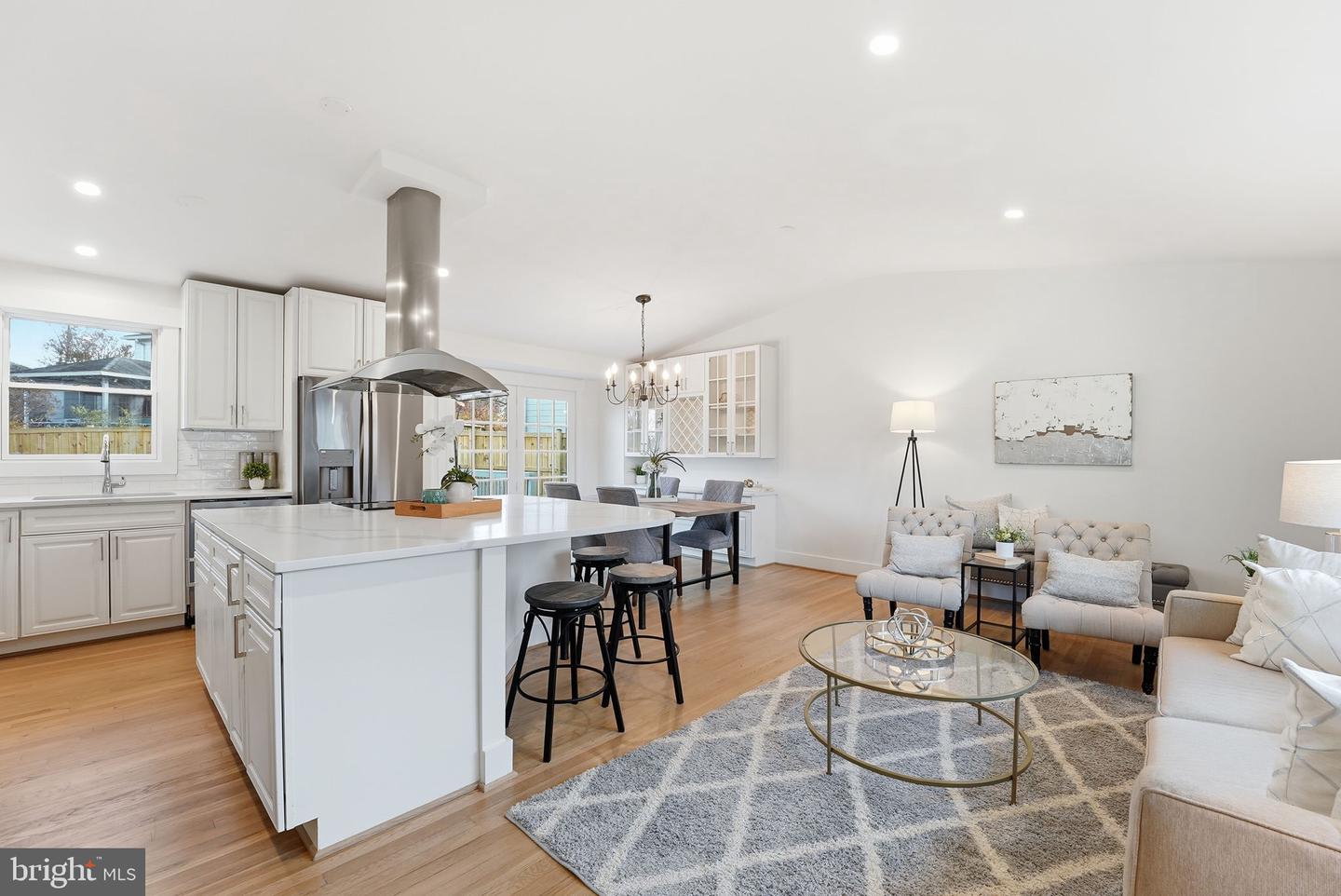 Bethesda, Maryland, 20817, United States, 4 Bedrooms Bedrooms, ,3 BathroomsBathrooms,Residential,Active,1990583