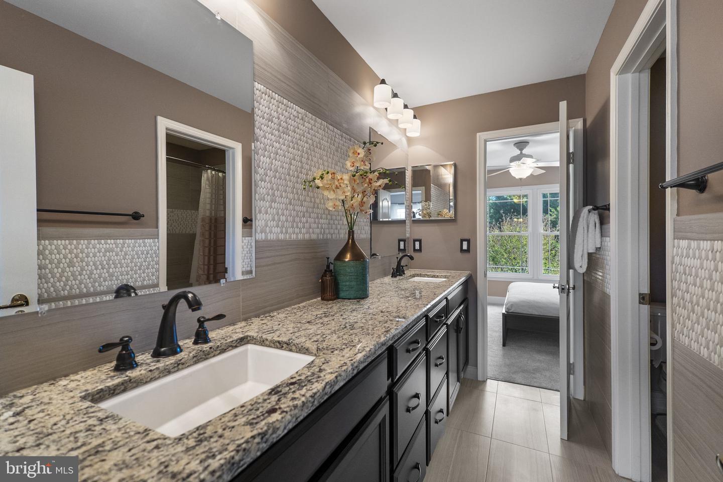 Poolesville, Maryland, 20837, United States, 4 Bedrooms Bedrooms, ,5 BathroomsBathrooms,Residential,Active,2052019