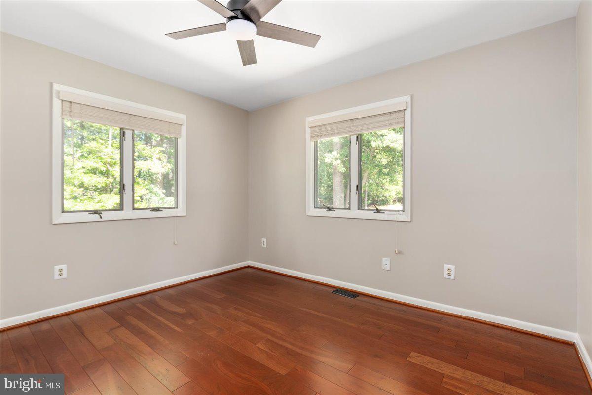 Stafford, Virginia, 22554, United States, 5 Bedrooms Bedrooms, ,3 BathroomsBathrooms,Residential,Active,2045399