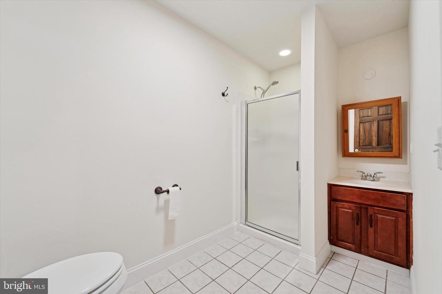 Newtown Square, Pennsylvania, 19073, United States, 5 Bedrooms Bedrooms, ,7 BathroomsBathrooms,Residential,Active,1820371