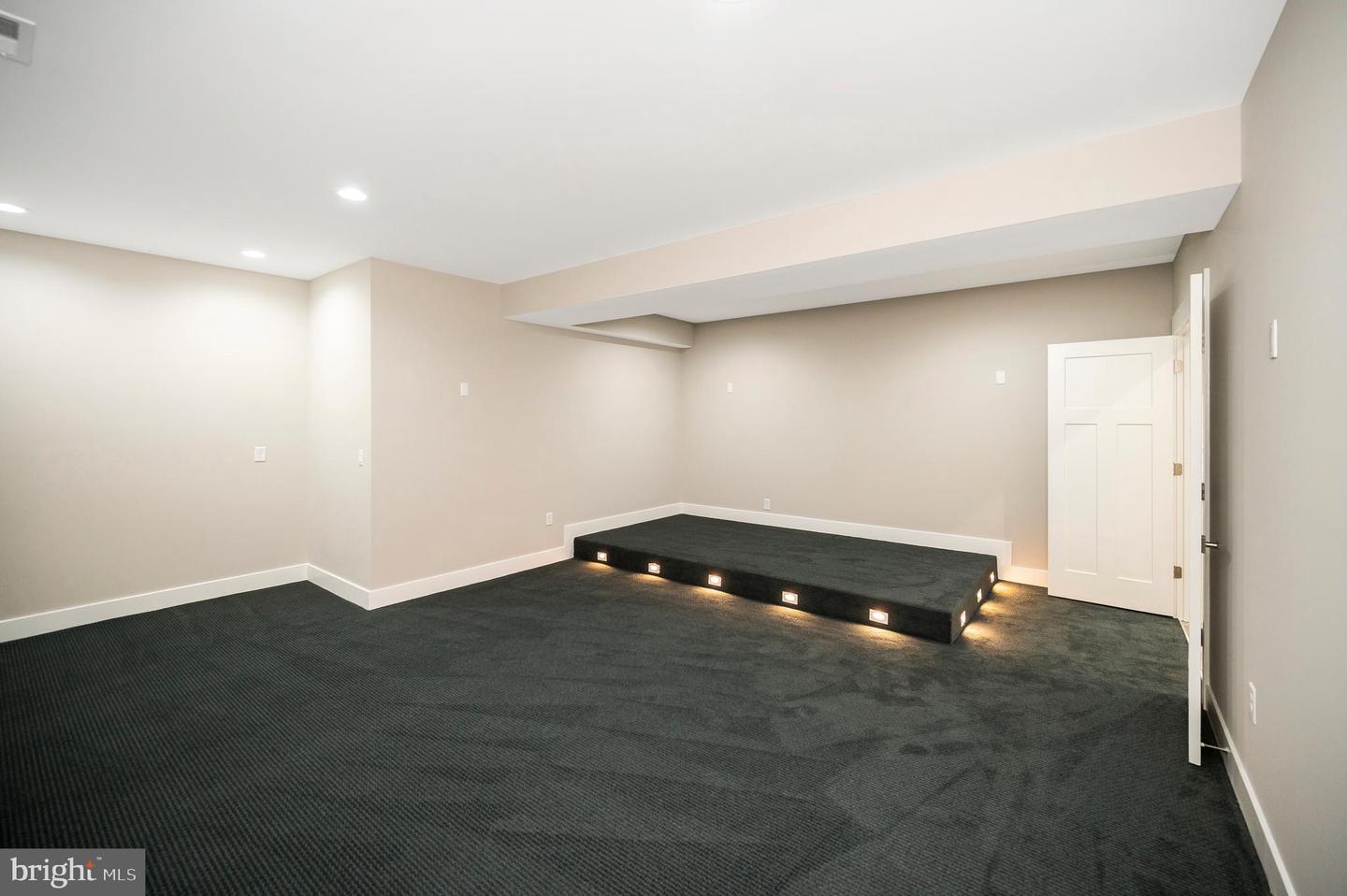 Bumpass, Virginia, 23024, United States, 5 Bedrooms Bedrooms, ,5 BathroomsBathrooms,Residential,Active,1877800