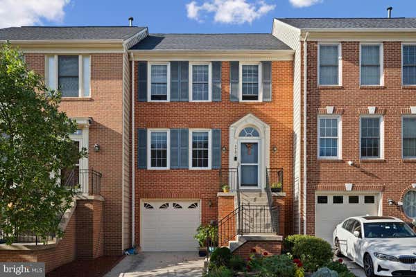 12702 DOGWOOD HILLS LN, FAIRFAX, VA 22033 - Image 1