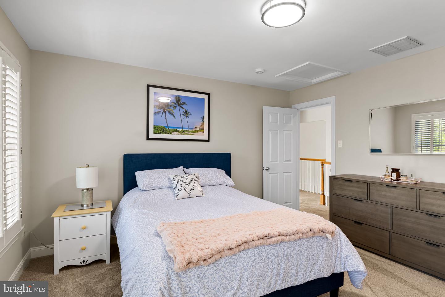 Ellicott City, Maryland, 21042, United States, 5 Bedrooms Bedrooms, ,5 BathroomsBathrooms,Residential,Active,2044187
