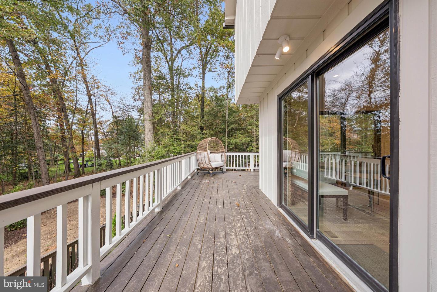 Oakton, Virginia, 22124, United States, 4 Bedrooms Bedrooms, ,4 BathroomsBathrooms,Residential,Active,1971783