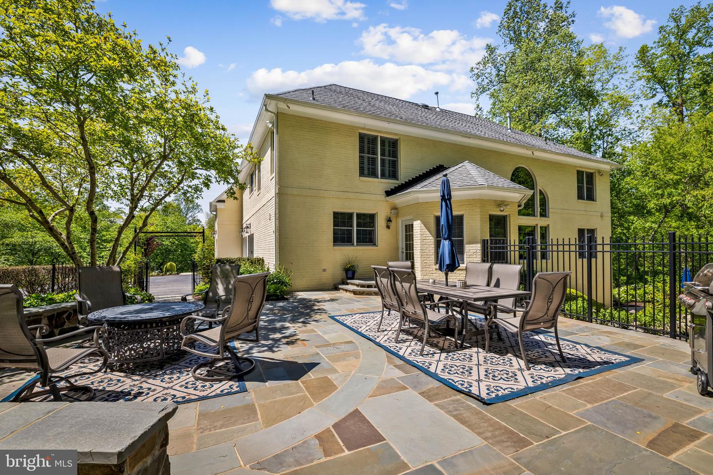 Ellicott City, Maryland, 21042, United States, 5 Bedrooms Bedrooms, ,5 BathroomsBathrooms,Residential,Active,2044187