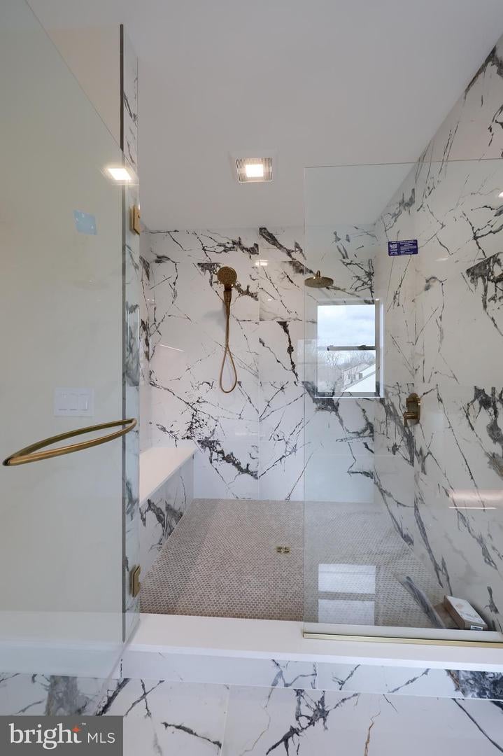 Lancaster, Pennsylvania, 17601, United States, 4 Bedrooms Bedrooms, ,5 BathroomsBathrooms,Residential,Active,1755222