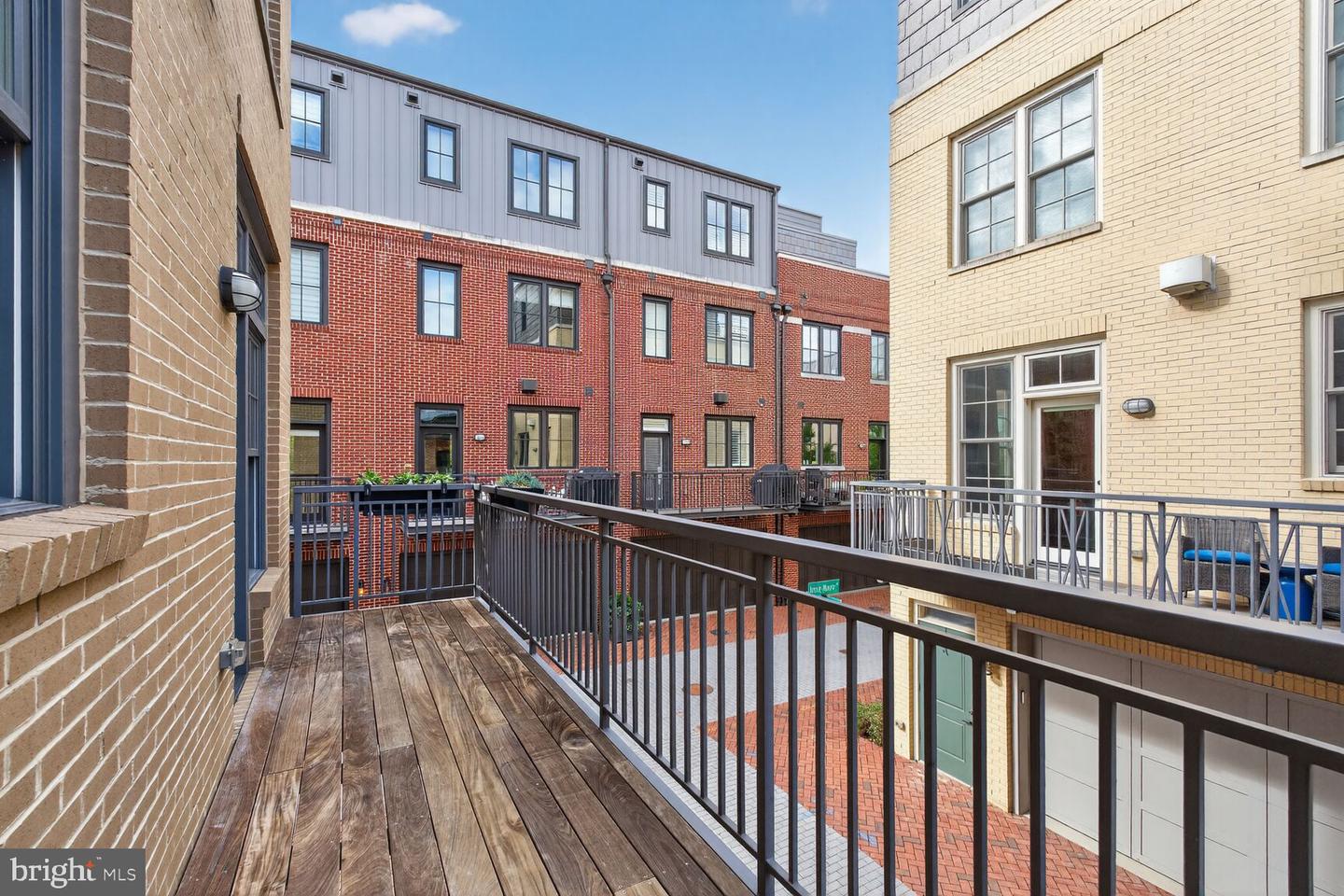 Alexandria, Virginia, 22314, United States, 4 Bedrooms Bedrooms, ,5 BathroomsBathrooms,Residential,Active,1959984