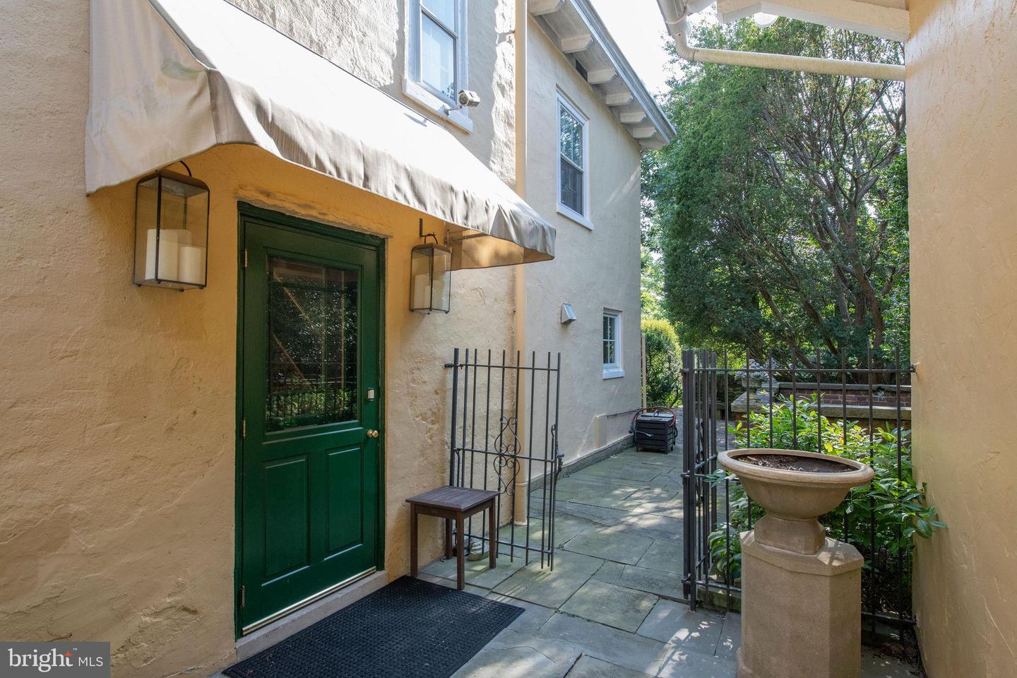 Philadelphia, Pennsylvania, 19118, United States, 2 Bedrooms Bedrooms, ,2 BathroomsBathrooms,Residential,Pending,1904167