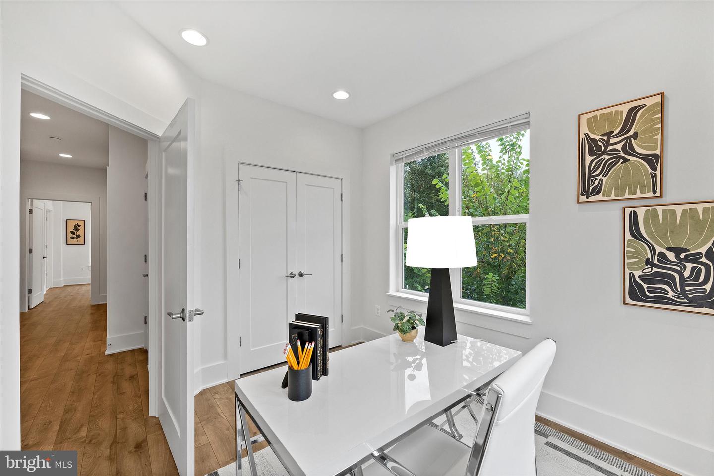 Potomac, Maryland, 20854, United States, 4 Bedrooms Bedrooms, ,5 BathroomsBathrooms,Residential,Active,1961966