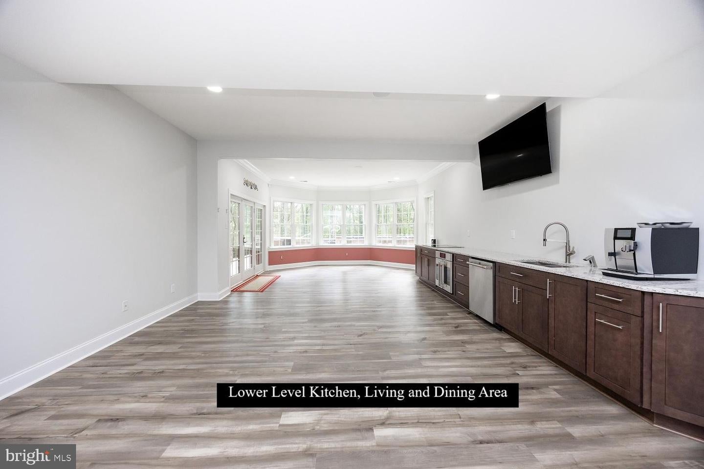 Landenberg, Pennsylvania, 19350, United States, 5 Bedrooms Bedrooms, ,6 BathroomsBathrooms,Residential,Active,1965819