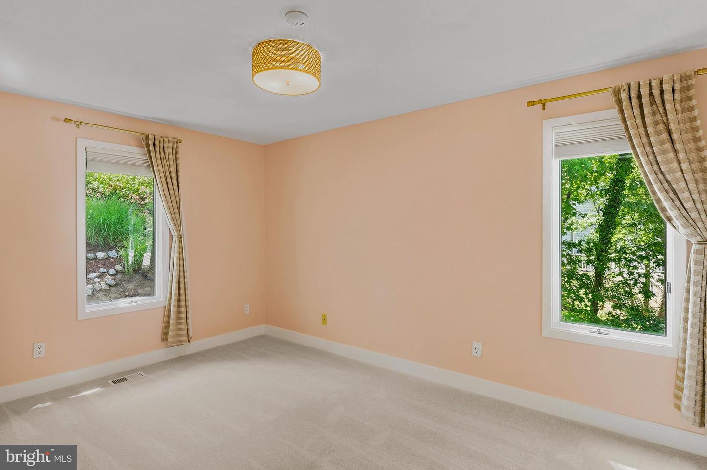 Arnold, Maryland, 21012, United States, 4 Bedrooms Bedrooms, ,4 BathroomsBathrooms,Residential,Active,2045804