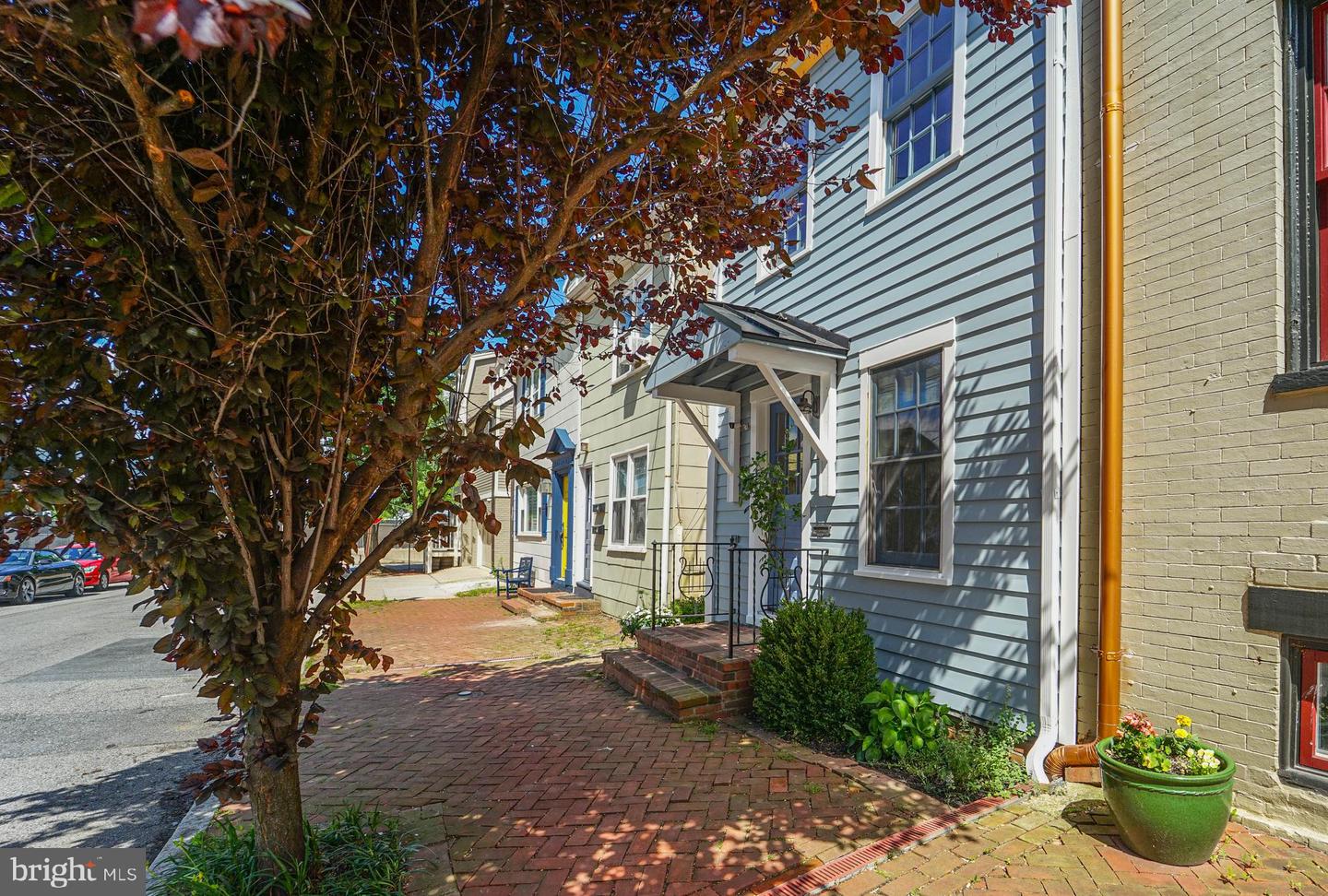 Annapolis, Maryland, 21401, United States, 4 Bedrooms Bedrooms, ,4 BathroomsBathrooms,Residential,Active,2051980