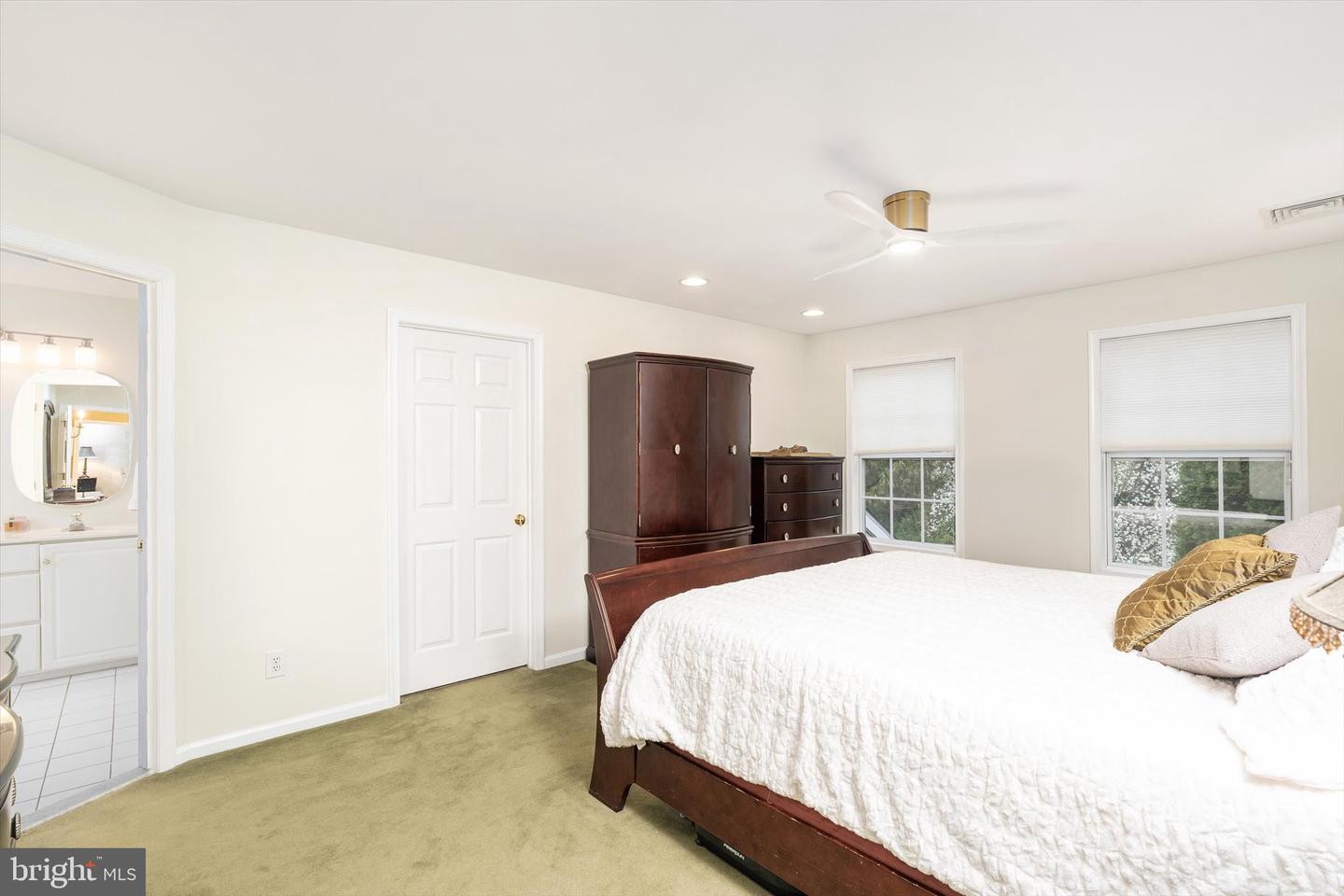 Robbinsville, New Jersey, 08691, United States, 5 Bedrooms Bedrooms, ,4 BathroomsBathrooms,Residential,Active,1920249
