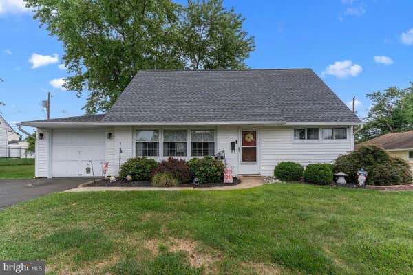 82 COBALT RIDGE DR E, LEVITTOWN, PA 19057 - Image 1