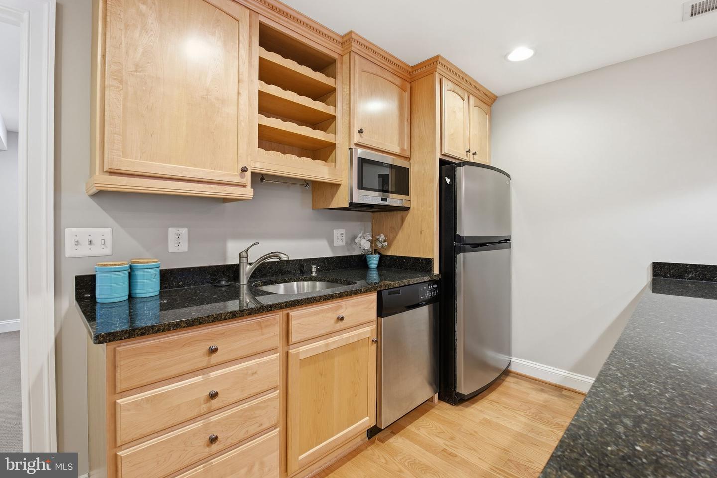 Rockville, Maryland, 20850, United States, 5 Bedrooms Bedrooms, ,5 BathroomsBathrooms,Residential,Active,2015808