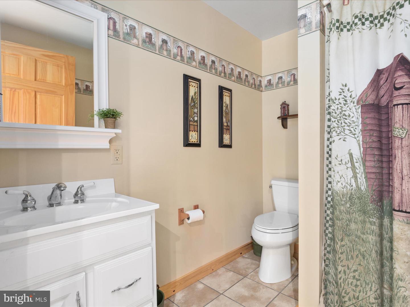 Winchester, Virginia, 22603, United States, 4 Bedrooms Bedrooms, ,4 BathroomsBathrooms,Residential,Active,1943761