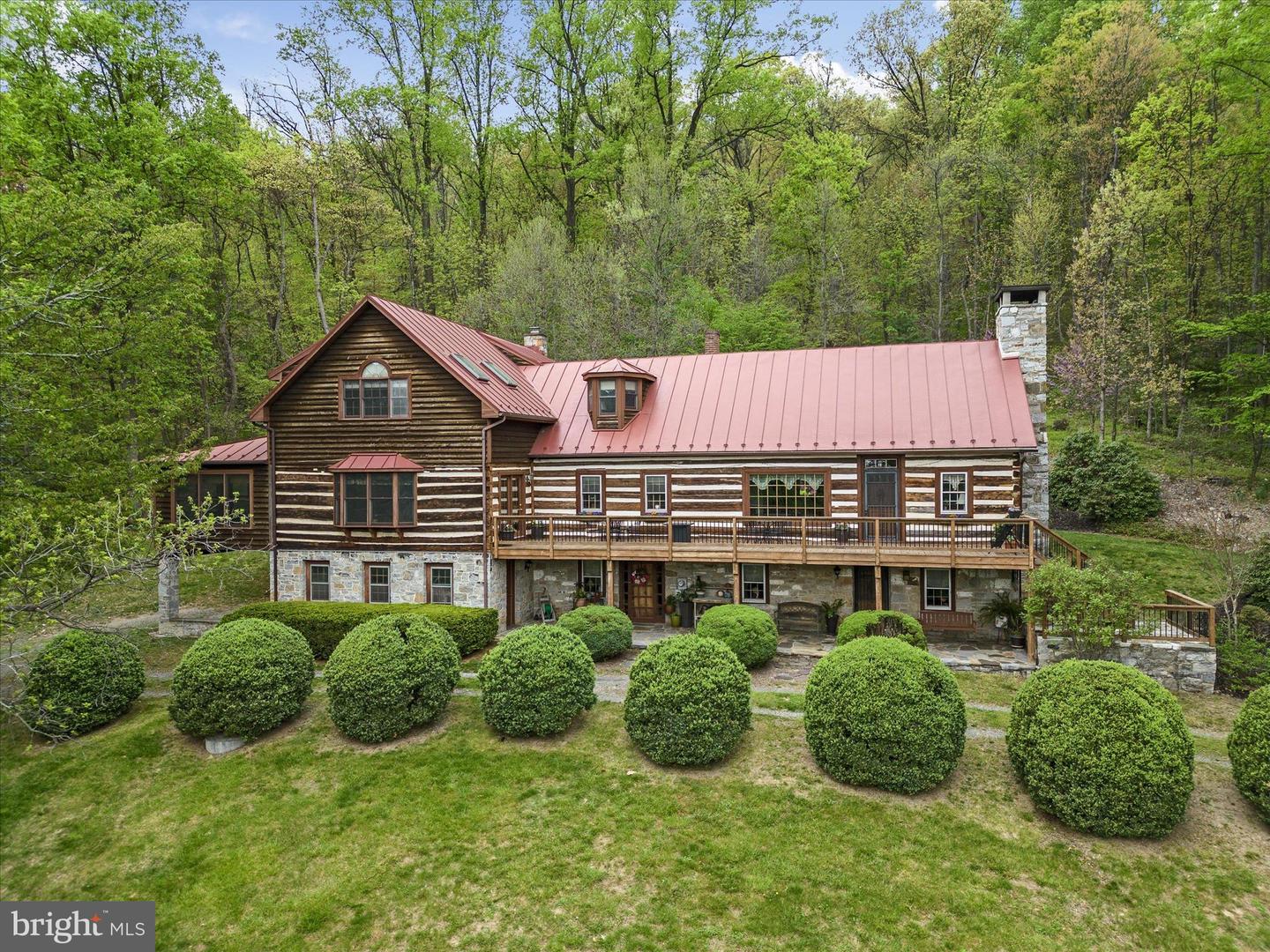 Winchester, Virginia, 22602, United States, 4 Bedrooms Bedrooms, ,4 BathroomsBathrooms,Residential,Active,2041509