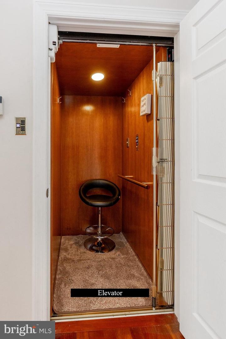 Landenberg, Pennsylvania, 19350, United States, 5 Bedrooms Bedrooms, ,6 BathroomsBathrooms,Residential,Active,1965819