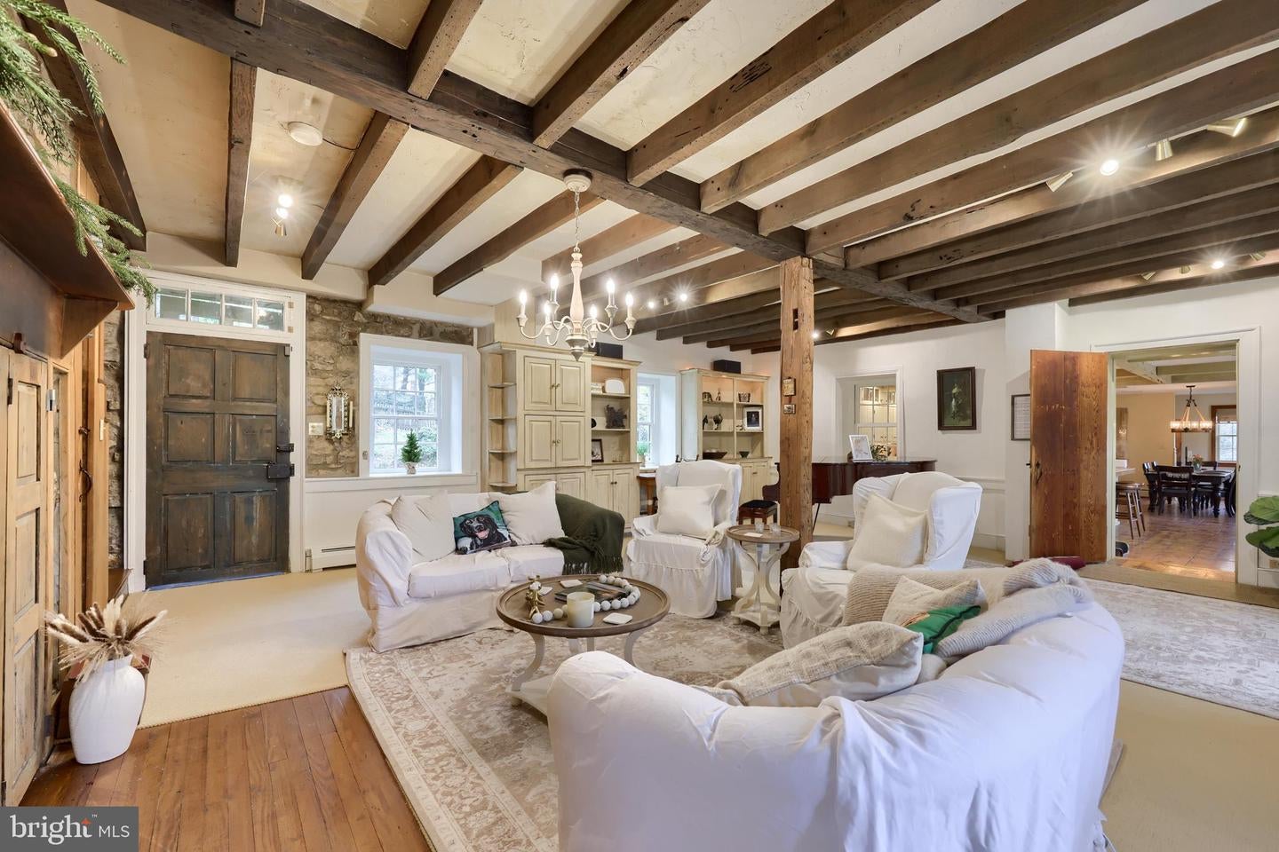 Reading, Pennsylvania, 19606, United States, 5 Bedrooms Bedrooms, ,4 BathroomsBathrooms,Residential,Active,2045028