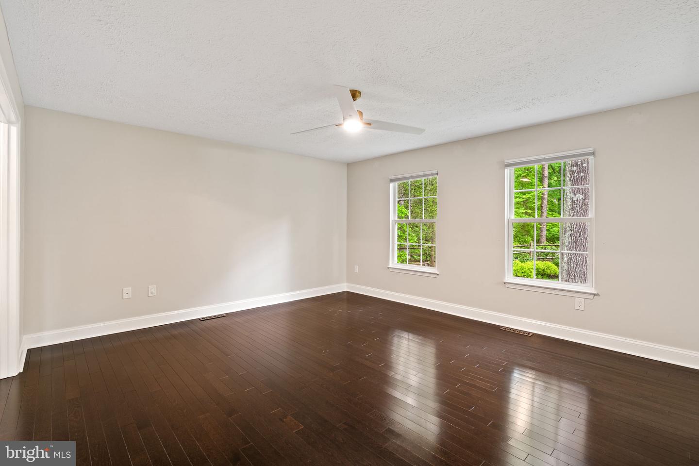 Reston, Virginia, 20191, United States, 3 Bedrooms Bedrooms, ,3 BathroomsBathrooms,Residential,Active,2044995