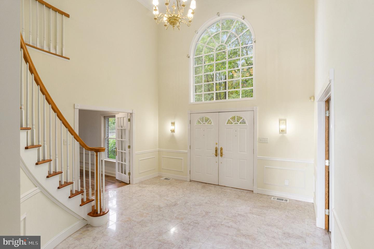 Sellersville, Pennsylvania, 18960, United States, 10 Bedrooms Bedrooms, ,7 BathroomsBathrooms,Residential,Active,1965847