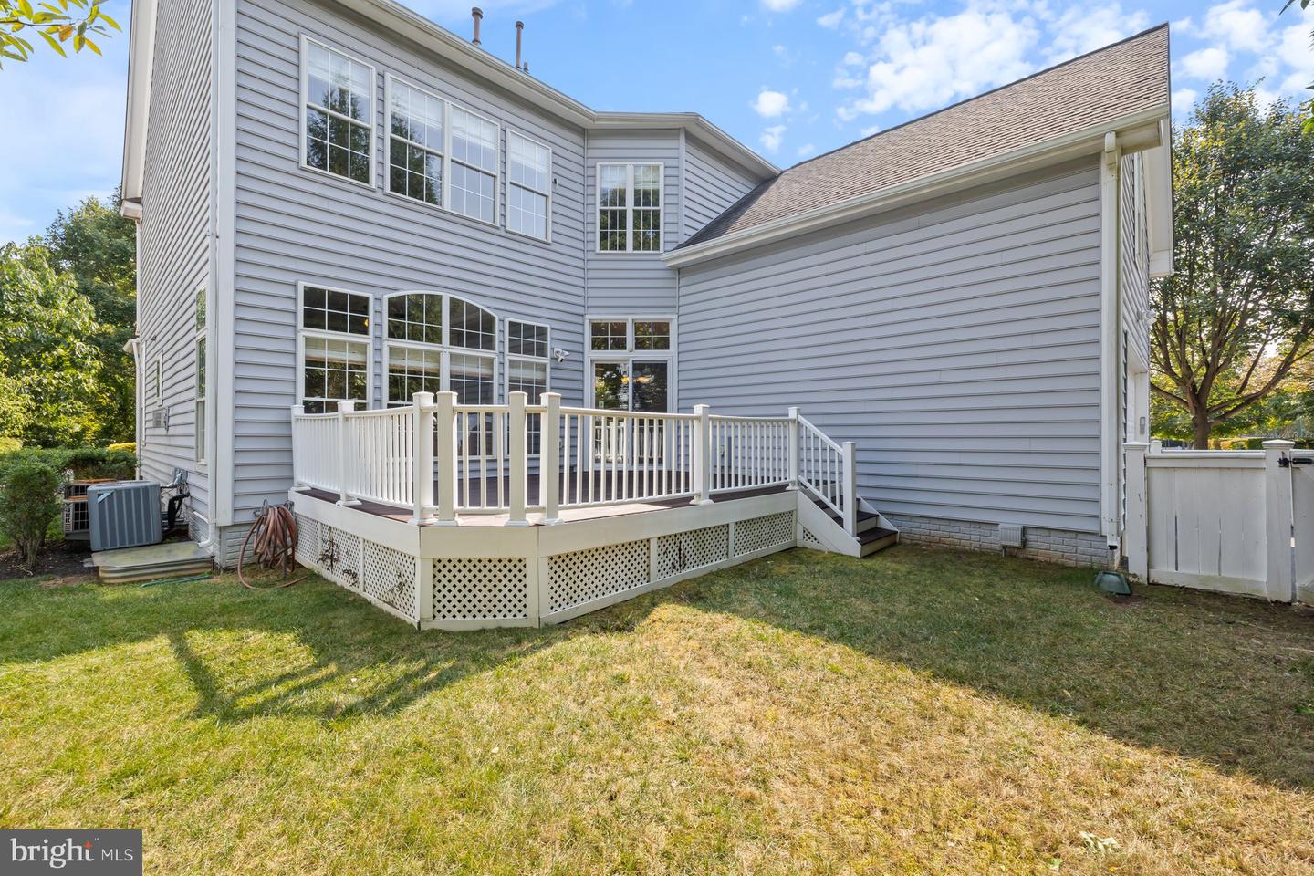 Rockville, Maryland, 20850, United States, 5 Bedrooms Bedrooms, ,6 BathroomsBathrooms,Residential,Active,1941388