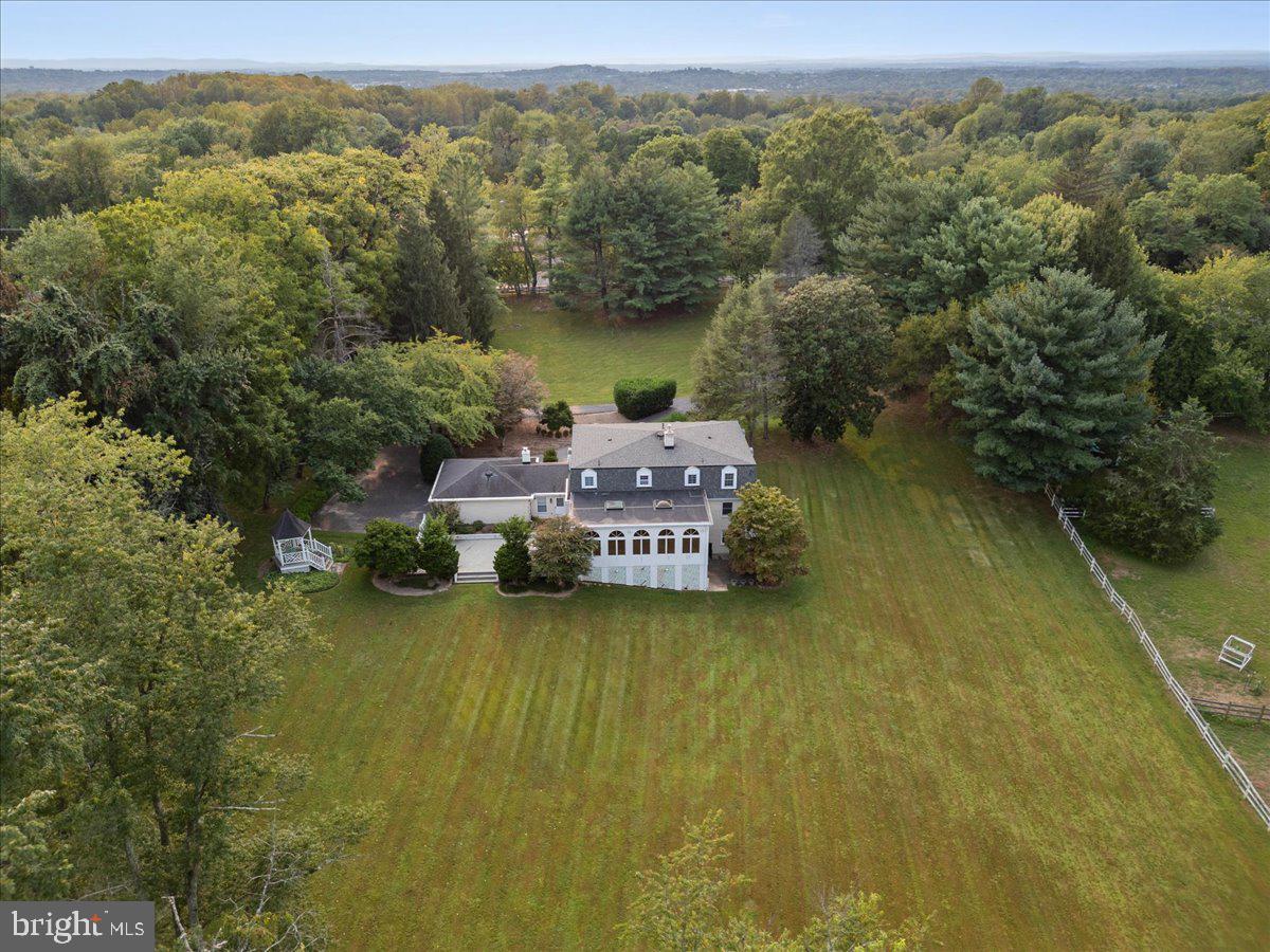 Great Falls, Virginia, 22066, United States, 5 Bedrooms Bedrooms, ,3 BathroomsBathrooms,Residential,Active,1941376