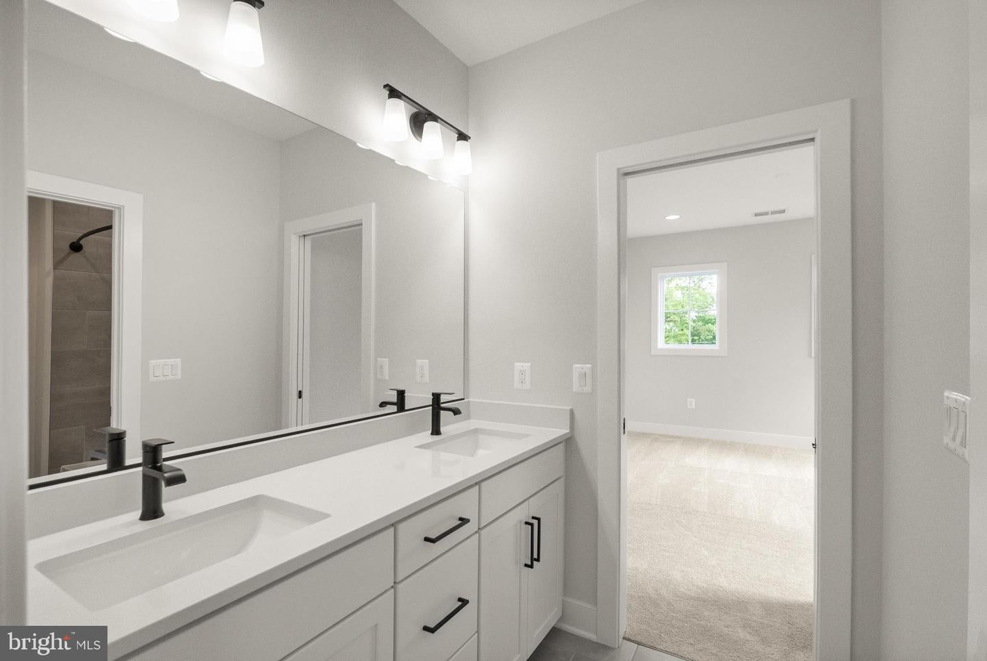 Falls Church, Virginia, 22046, United States, 7 Bedrooms Bedrooms, ,7 BathroomsBathrooms,Residential,Active,1798016