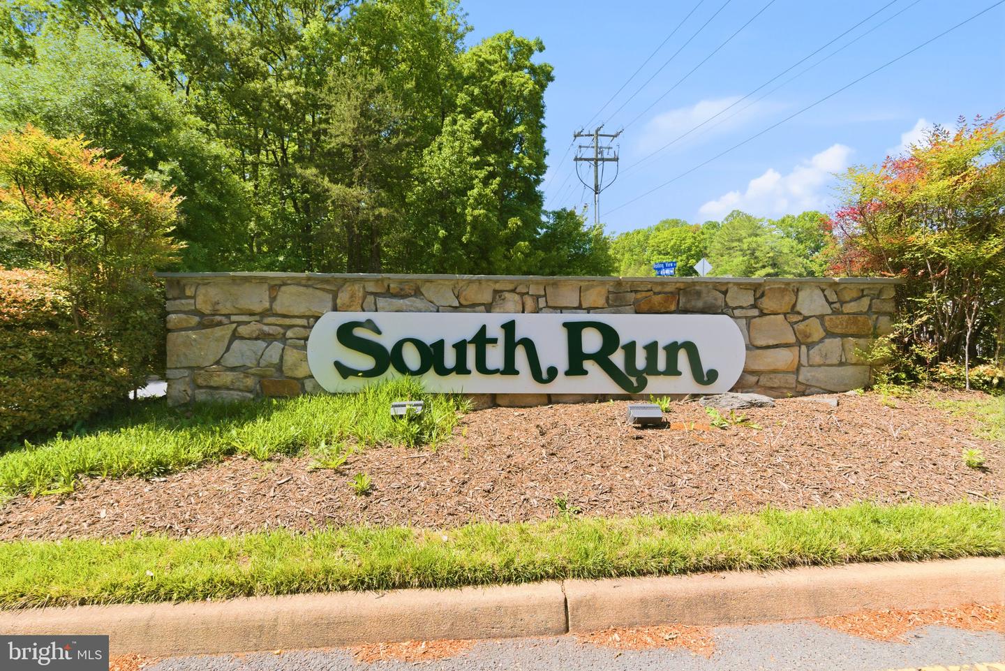 Fairfax Station, Virginia, 22039, United States, 5 Bedrooms Bedrooms, ,5 BathroomsBathrooms,Residential,Pending,2045787