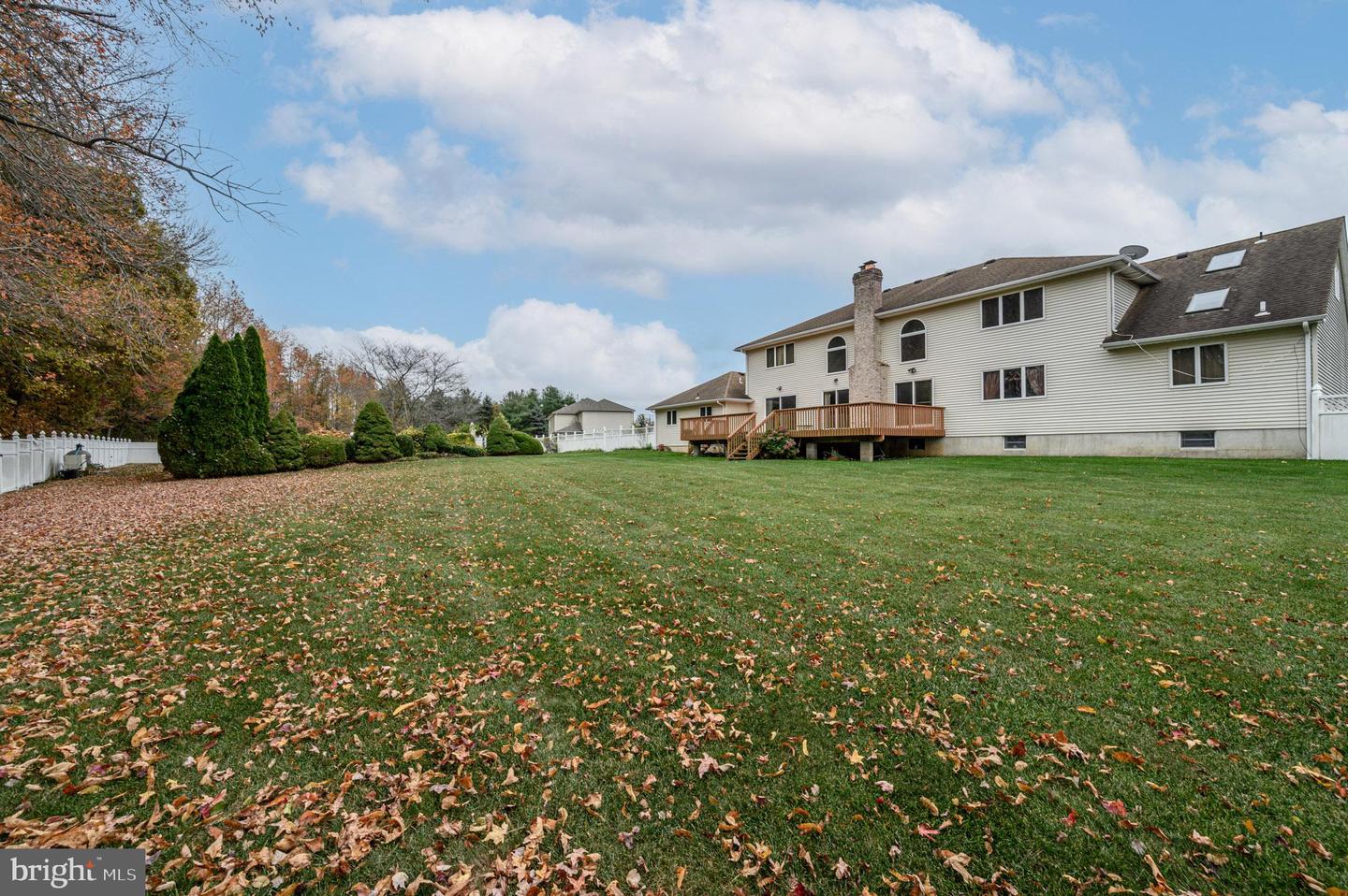 Monmouth Junction, New Jersey, 08852, United States, 5 Bedrooms Bedrooms, ,5 BathroomsBathrooms,Residential,Active,1987239