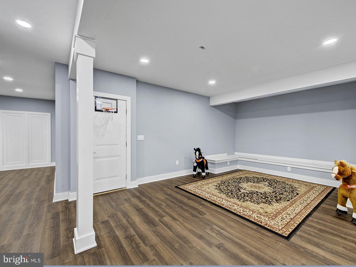 Monmouth Junction, New Jersey, 08852, United States, 5 Bedrooms Bedrooms, ,6 BathroomsBathrooms,Residential,Active,1820314