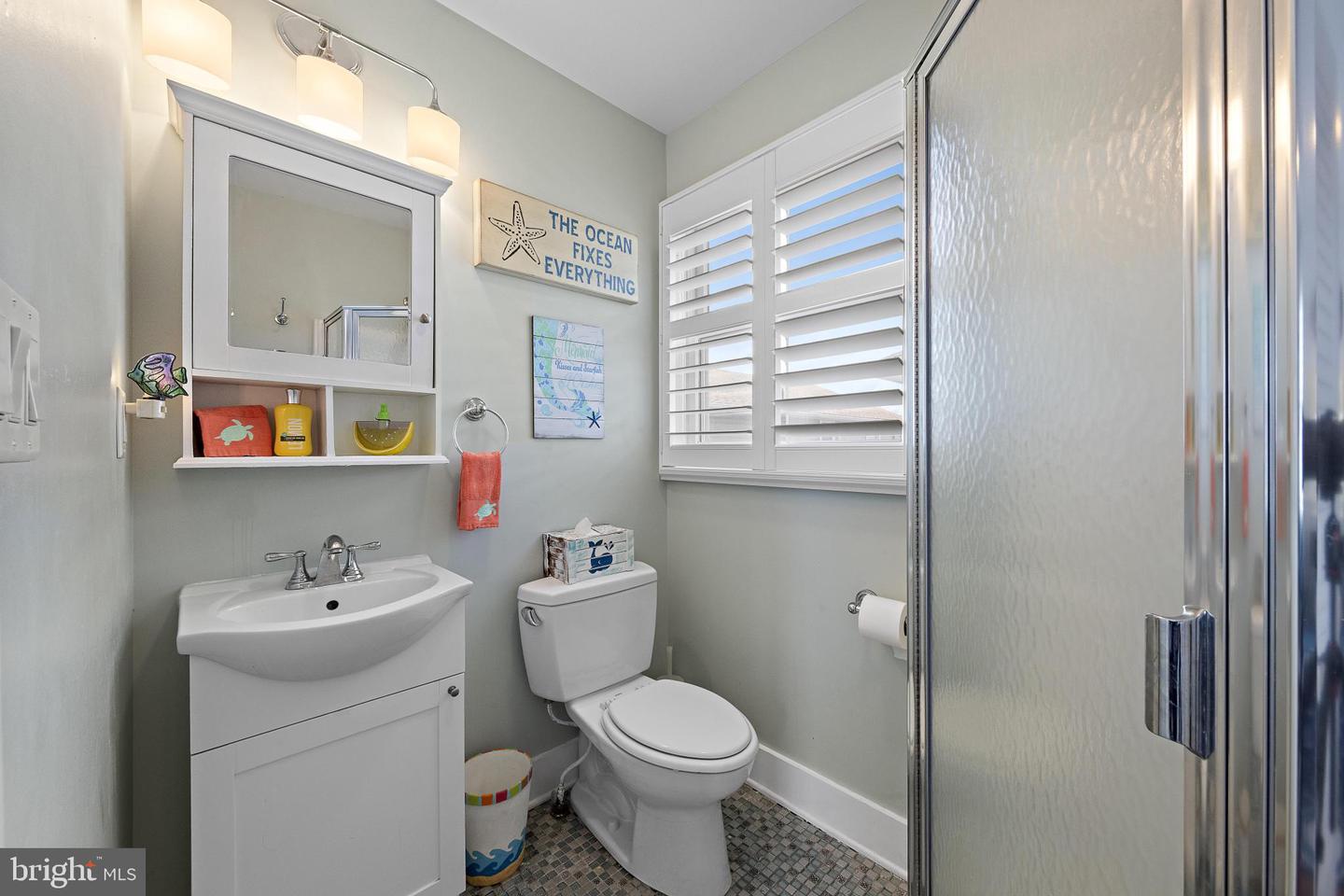 Beach Haven, New Jersey, 08008, United States, 5 Bedrooms Bedrooms, ,4 BathroomsBathrooms,Residential,Active,1941132