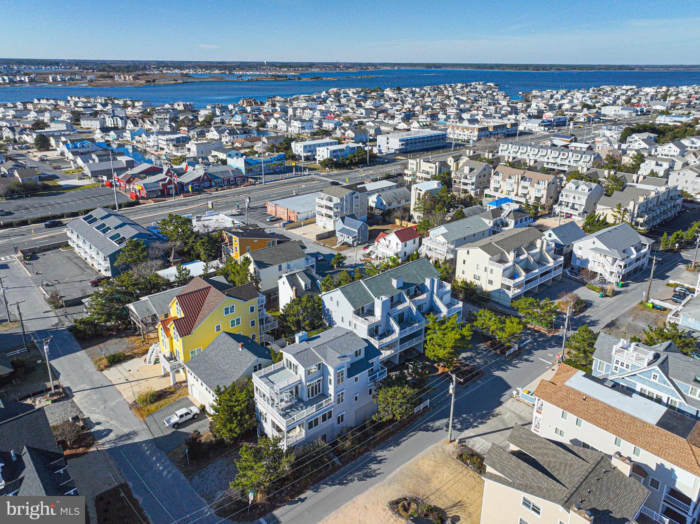 Fenwick Island, Delaware, 19944, United States, 5 Bedrooms Bedrooms, ,4 BathroomsBathrooms,Residential,Active,1998592
