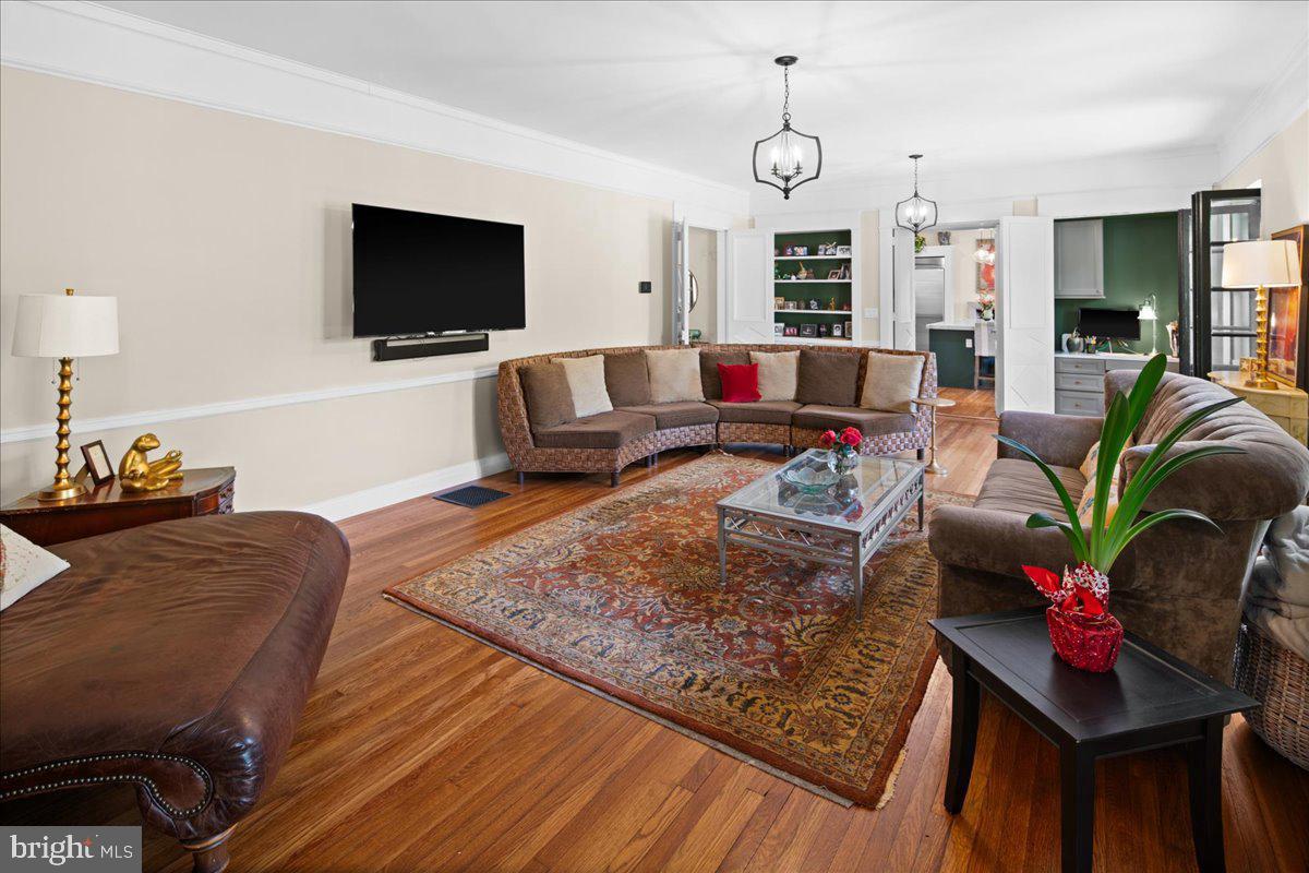 Princeton, New Jersey, 08540, United States, 6 Bedrooms Bedrooms, ,7 BathroomsBathrooms,Residential,Active,2011847