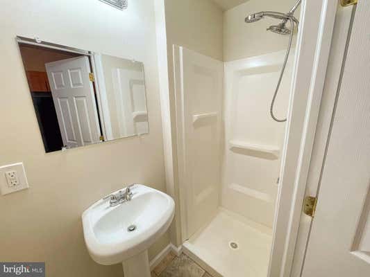 1609 W DIAMOND ST APT 2, PHILADELPHIA, PA 19121, photo 5 of 17