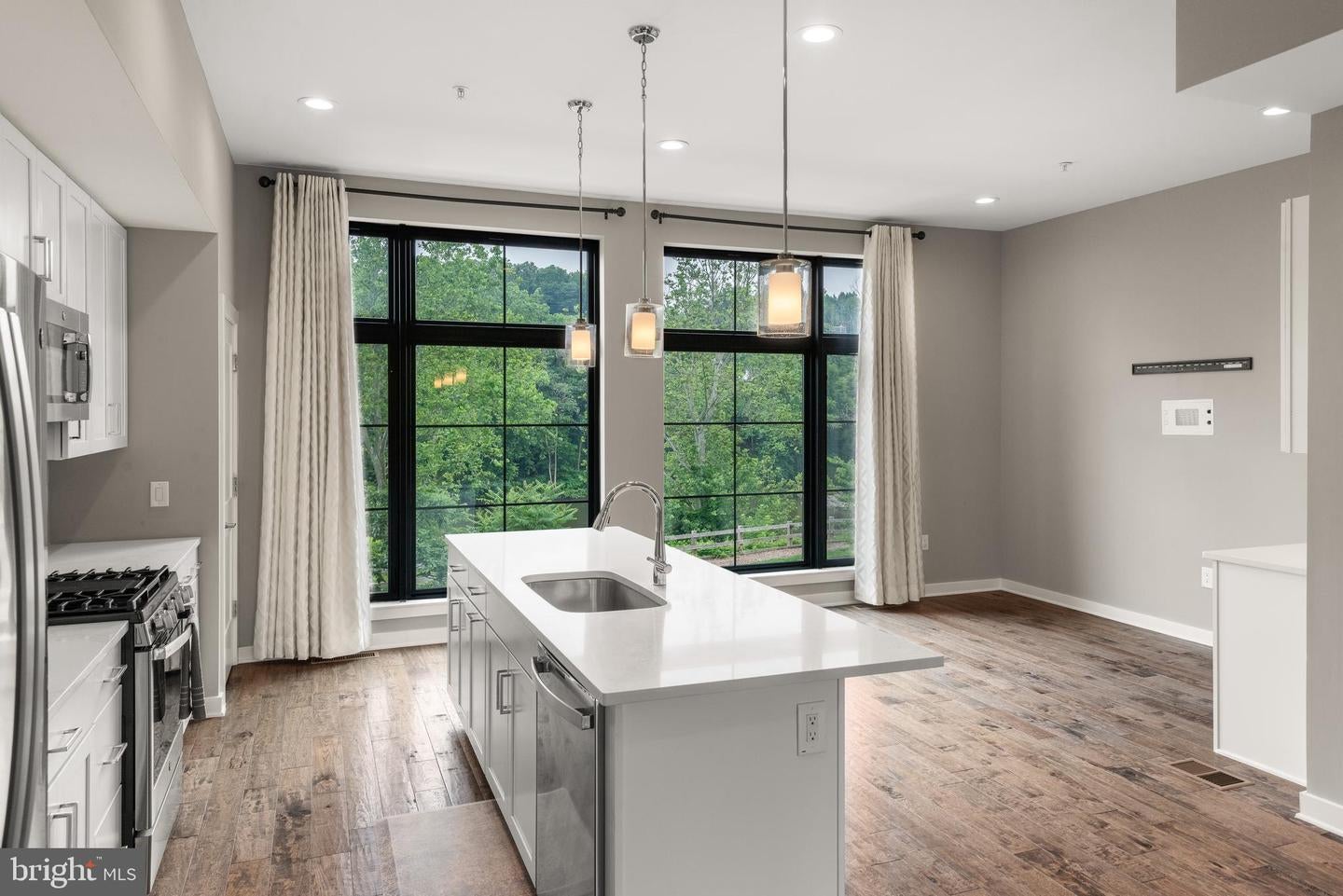 Philadelphia, Pennsylvania, 19127, United States, ,4 BathroomsBathrooms,Residential,Active,1849520