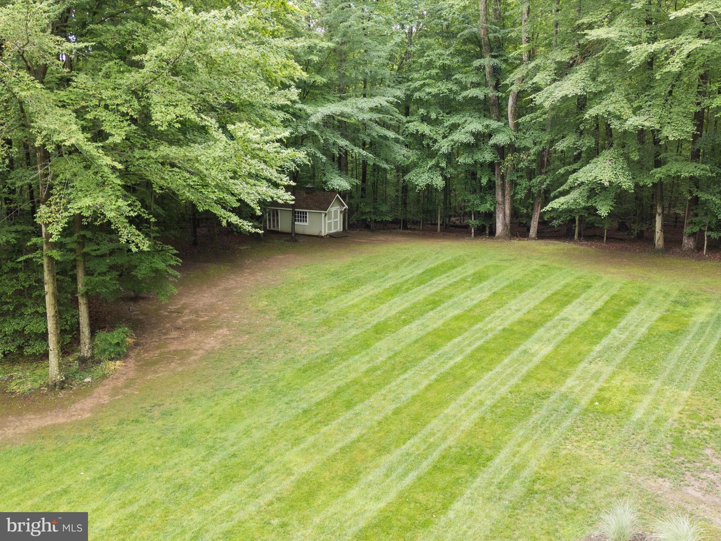 Fairfax Station, Virginia, 22039, United States, 5 Bedrooms Bedrooms, ,5 BathroomsBathrooms,Residential,Active,1943756