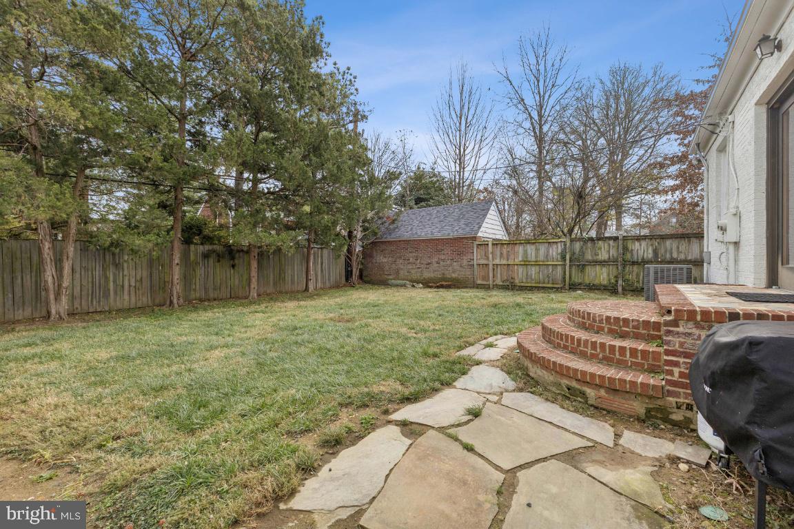 Arlington, Virginia, 22203, United States, 3 Bedrooms Bedrooms, ,3 BathroomsBathrooms,Residential,Active,2007962