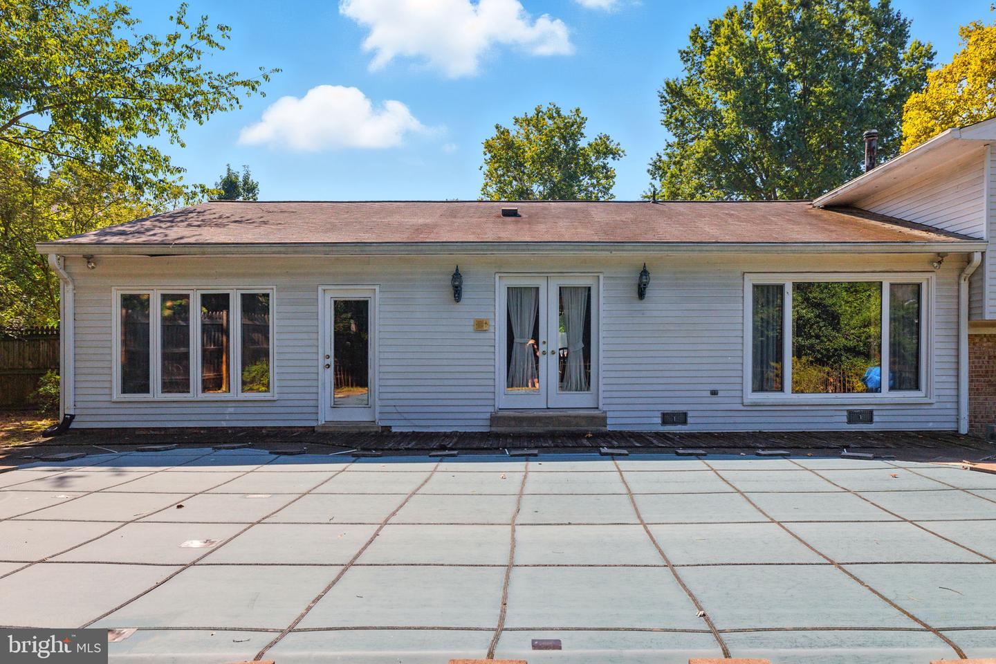 Mclean, Virginia, 22101, United States, 5 Bedrooms Bedrooms, ,3 BathroomsBathrooms,Residential,Active,1929396