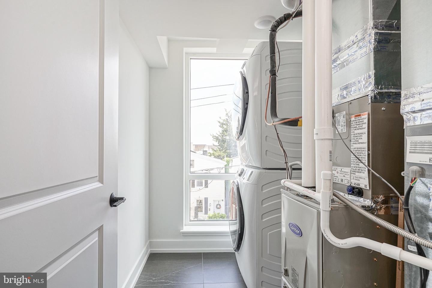 Philadelphia, Pennsylvania, 19125, United States, 4 Bedrooms Bedrooms, ,5 BathroomsBathrooms,Residential,Active,2045558