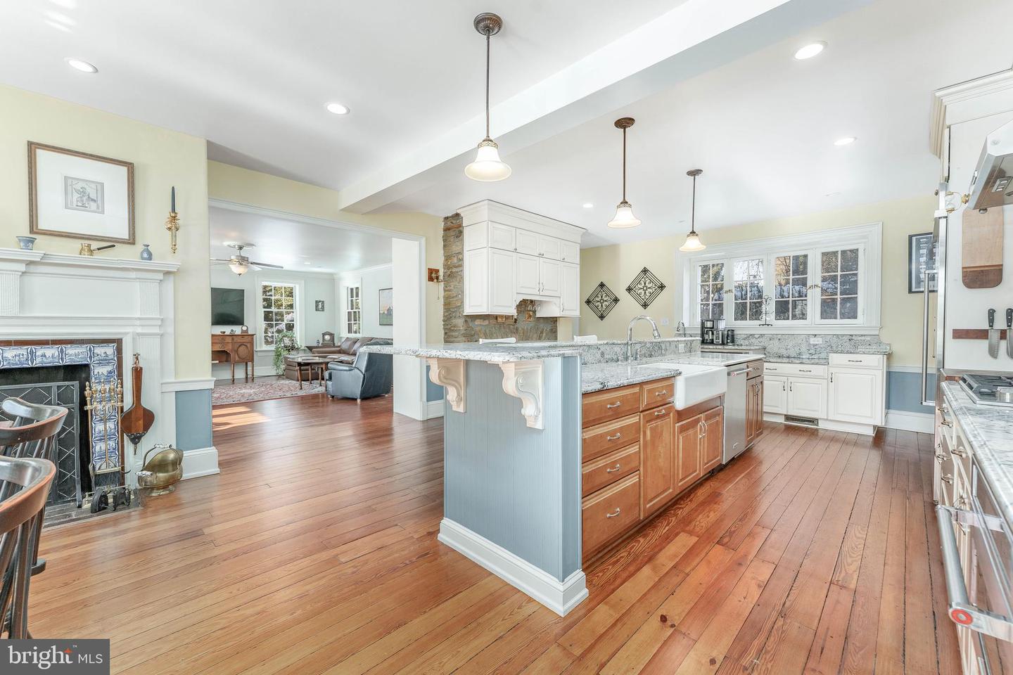 Jenkintown, Pennsylvania, 19046, United States, 6 Bedrooms Bedrooms, ,5 BathroomsBathrooms,Residential,Active,2010560